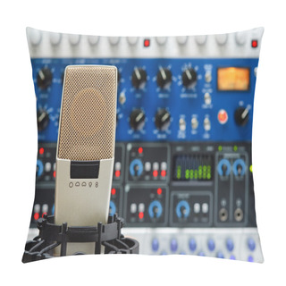 Personality  Studio Microphone And Audio Devices Pillow Covers