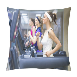 Personality  Running In Gym Pillow Covers