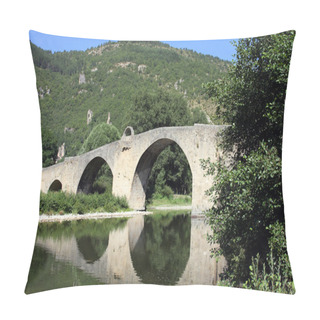 Personality  Bridge Over Tarn River Pillow Covers