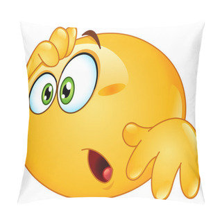 Personality  Amazed Emoticon Pillow Covers