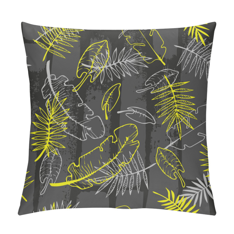 Personality  Floral Pattern. Tropical Leaves Seamless Background. Pillow Covers