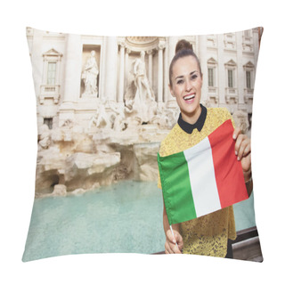 Personality  Smiling Young Woman In Yellow Blouse Showing Italian Flag At Trevi Fountain  Pillow Covers