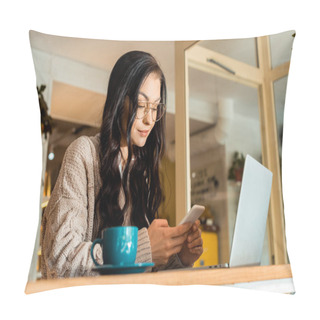 Personality  Surface Level Of Beautiful Woman Sitting In Cafe With Laptop And Using Smartphone Pillow Covers