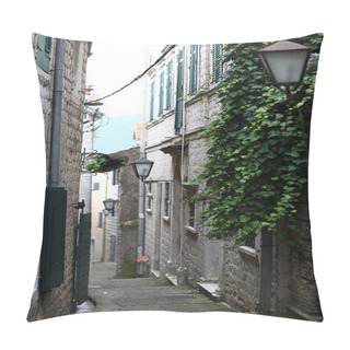 Personality  Narrow Street In Town Pillow Covers