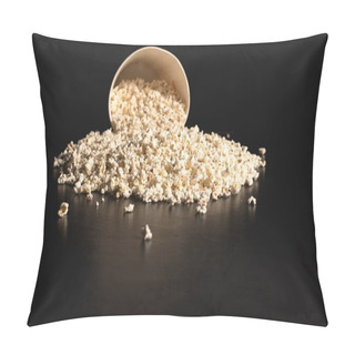 Personality  Popcorn Spilled From Cardboard Bucket Pillow Covers