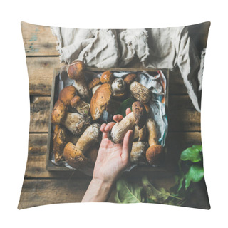 Personality  Woman's Hand Holding One Of Fresh Picked Porcini Mushrooms Pillow Covers