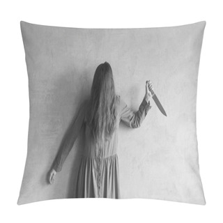 Personality  Furious Woman With A Knife Pillow Covers