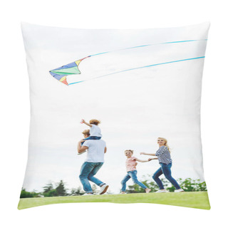 Personality  Family Playing With Kite At Park Pillow Covers