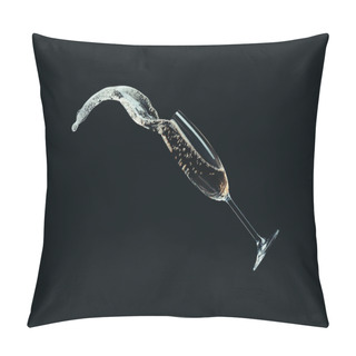 Personality  Splash Of Champagne From Falling Glass Isolated On Black Pillow Covers