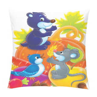 Personality  Cute Mouse, Gopher And Bird Pillow Covers