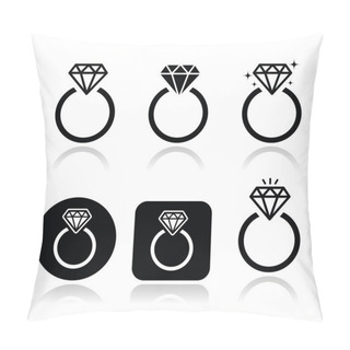 Personality  Diamond Engagement Ring Vector Icon Pillow Covers