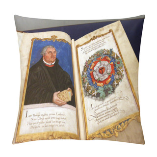 Personality   Luther Bible - Exhibition 