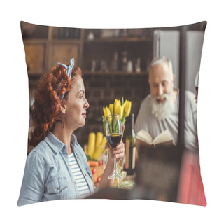 Personality  Woman Drinking Wine Pillow Covers