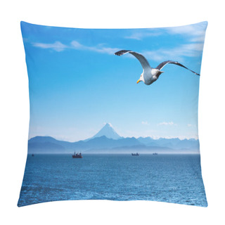 Personality  Flying Seagull Pillow Covers