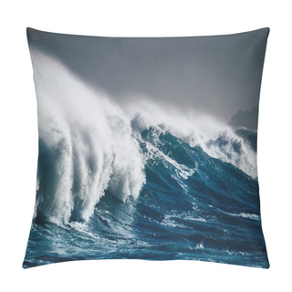 Personality  Dangerous Powerful Big Waves Splashing Near Coastline  Pillow Covers