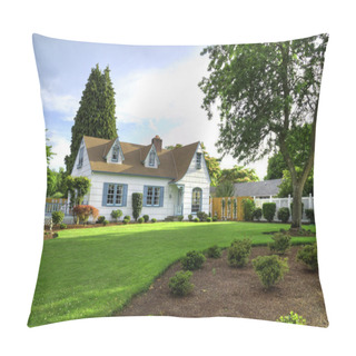 Personality  Family Home With Tree Pillow Covers