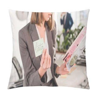Personality  Cropped View Of Businesswoman Holding Sticky Note With Later Lettering And Magazine In Hands With Coworker On Background, Procrastination Concept Pillow Covers