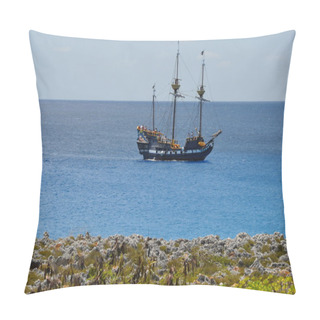 Personality  Pirate Ship In The Caribbean Pillow Covers