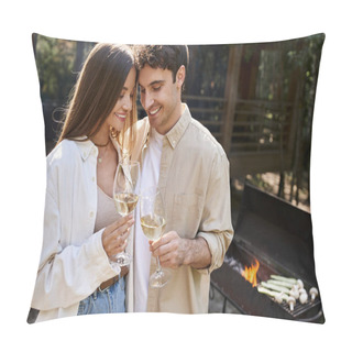 Personality  Smiling Couple Toasting With Wine Near Blurred Grill And Vacation House At Background Outdoors Pillow Covers