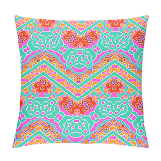 Personality  Multicolor Pattern With Ornamental Zigzag Lines Pillow Covers