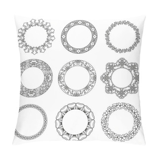 Personality  Vector Set Of Floral Elements For Ethnic Decor. Round Frames. Detailed Decorative Motifs. Black And White Colors. Pillow Covers