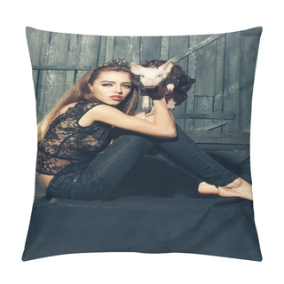 Personality  Elegant Woman With Pig Pillow Covers