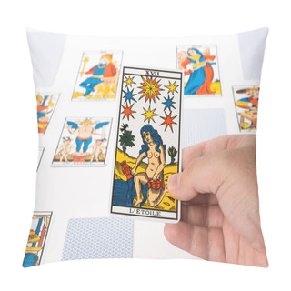 Personality  Draw Tarot : The Star Pillow Covers