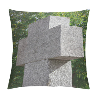 Personality  Selective Focus Of Old Beautiful Memorial Tombstone In Shape Of Cross At Graveyard Pillow Covers