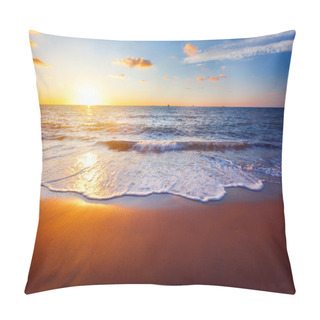 Personality  Sunset And Sea Pillow Covers
