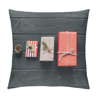 Personality  Christmas Gifts In Row In Table Pillow Covers