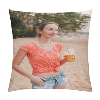 Personality  Smiling Attractive Girl Standing With Cocktail On Sandy Beach And Looking Away Pillow Covers
