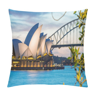 Personality  SYDNEY - OCTOBER 23, 2015: Beautiful Panoramic View Of Sydney Ha Pillow Covers