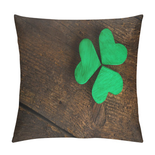 Personality  Green Shamrock Clovers On Wooden Background Pillow Covers