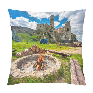 Personality  Ruins Of Beautiful Ogrodzieniec Castle In Poland At Summer. Pillow Covers