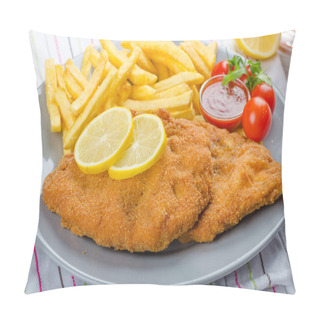 Personality  Schnitzel With French Fries And A Spicy Dip Pillow Covers