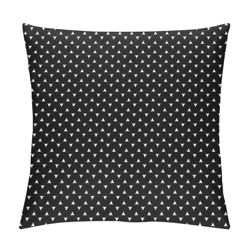 Personality  Black And White Triangle Pattern, Background, Texture Pillow Covers