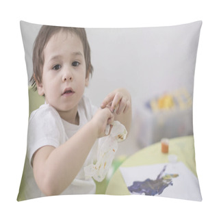 Personality  Wet Baby Wipes. 5 Year Old Boy Wipes The Paint Off His Hands. Pillow Covers