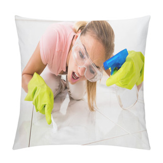 Personality  Woman Removing Stain  Pillow Covers