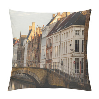 Personality  Old Bridge Pillow Covers