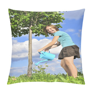 Personality  Girl Watering A Tree Pillow Covers