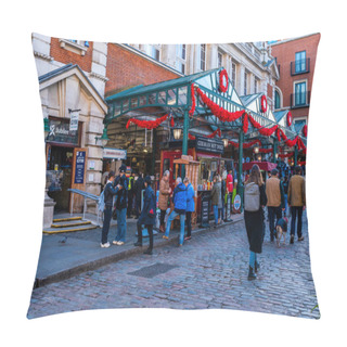 Personality  LONDON, UK - NOVEMBER 11 2021: Tourists And Londoners Enjoy Day In Covent Garden, One Of The Most Popular Shopping And Tourist Sites In London Known For Its Restaurants, Shops And Live Entertainment Pillow Covers