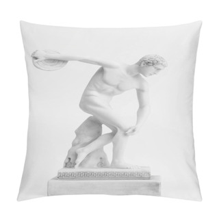 Personality  Discus Thrower Statue On A White Background Pillow Covers