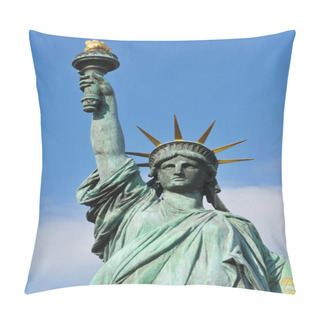 Personality  New York Pillow Covers