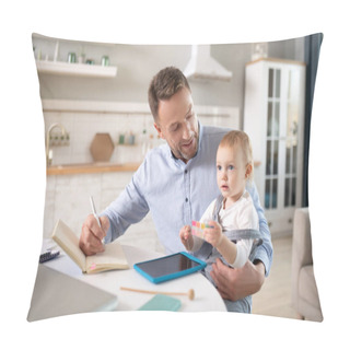 Personality  Bearded Man In A Blue Shirt Holding His Kid And Making Notes Pillow Covers