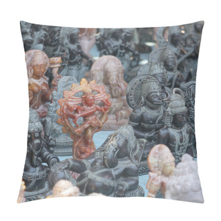 Personality  Hindu Deities Statuettes Pillow Covers