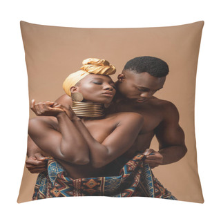 Personality  Sexy Naked Tribal Afro Woman Covered In Blanket Posing Near Man Isolated On Beige Pillow Covers