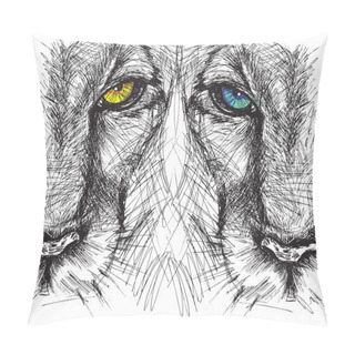 Personality  Hand Drawn Sketch Of A Lion Looking Intently At The Camera Pillow Covers