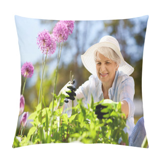 Personality Senior Woman With Garden Pruner And Allium Flowers Pillow Covers
