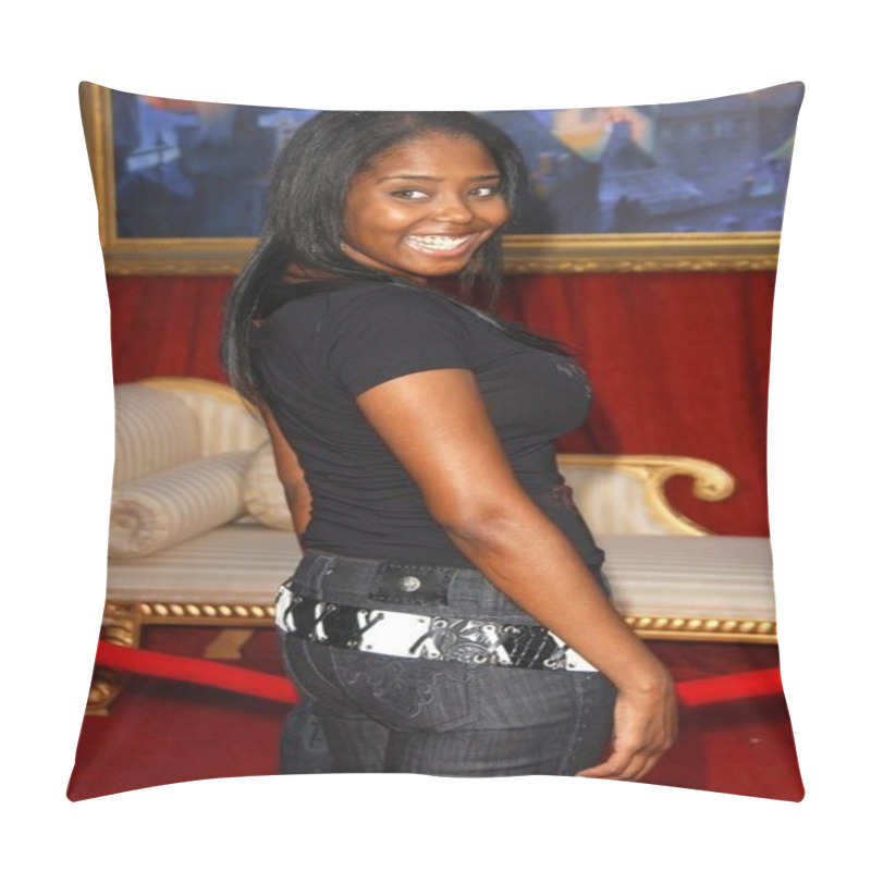 Personality  Shar Jackson pillow covers