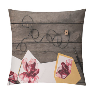 Personality  Holiday Invitations With Floral Illustrations Pillow Covers